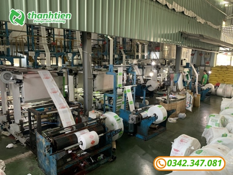 Xướng sản xuất túi đựng rác 3 màu tại Thành Tiến